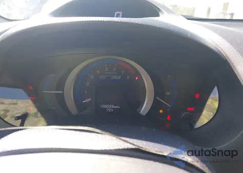 2010 Honda Insight Ex from USA, damaged, VIN JHMZE2H74AS017183